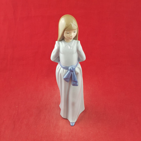 Nao By Lladro Figurine - Girl In Blue Dress / Hands Behind Back - L/N 3336