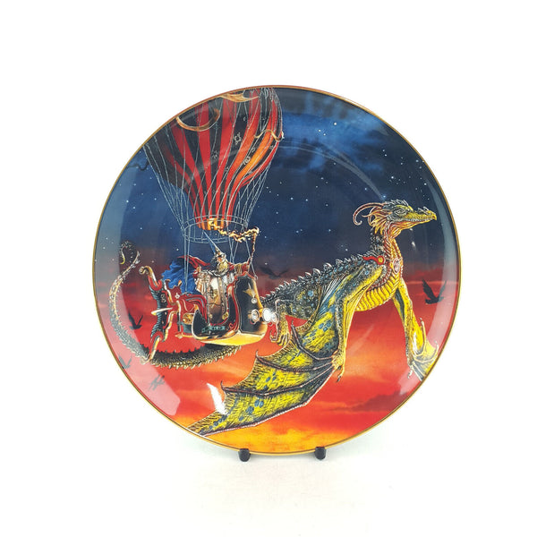 Royal Doulton / The Franklin Mint Heirloom - Dragon Tamer Plate - RD 2815