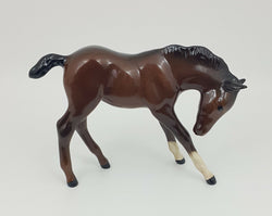 Royal Doulton Foal DA77 Large Head Down