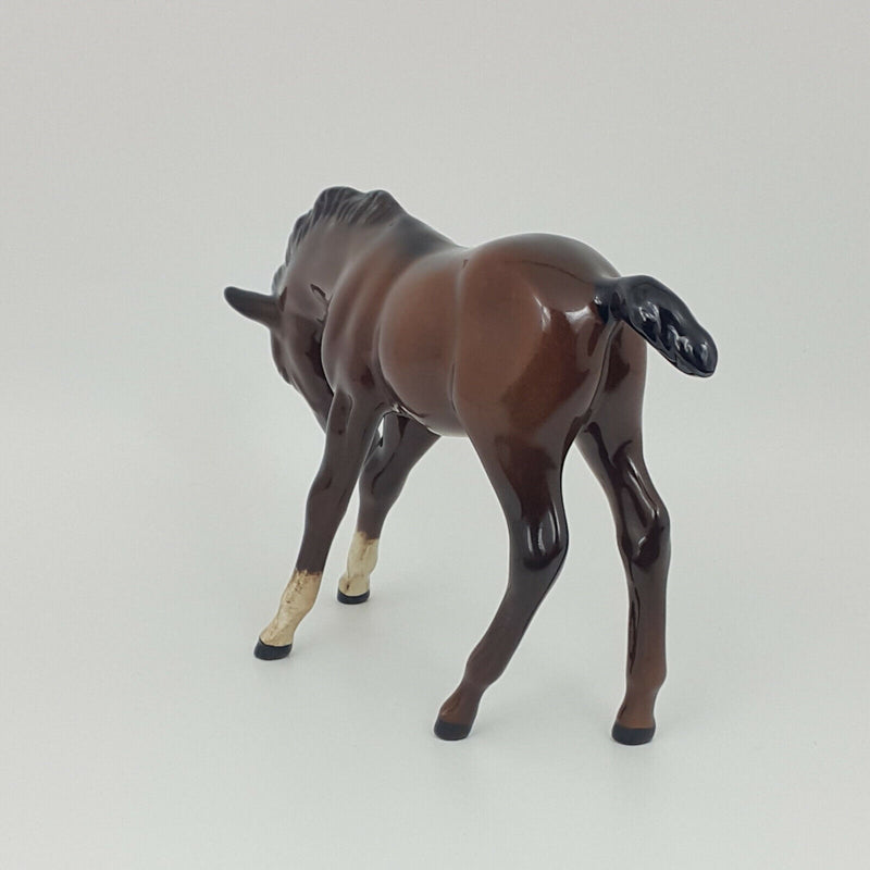 Royal Doulton Foal DA77 Large Head Down