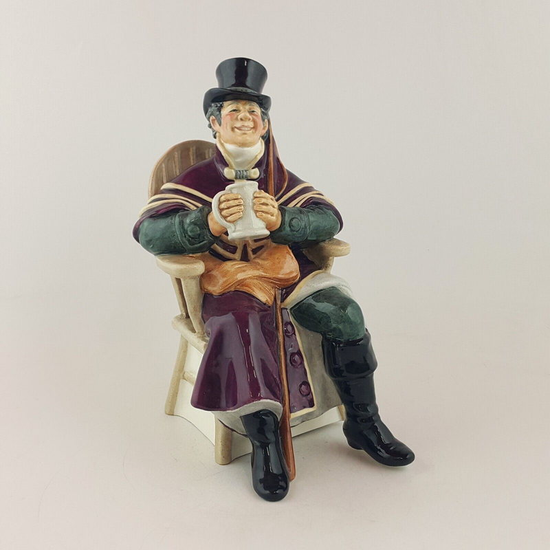 Royal Doulton Figurine HN2282 The Coachman - 7286 RD