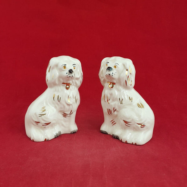 Beswick Dog Figurine 1378 - Pair of Small Old English Dogs - 7400 BSK