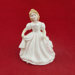 Royal Doulton Figurine HN2996 Amanda - 7384 RD