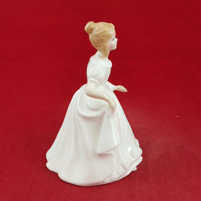 Royal Doulton Figurine HN2996 Amanda - 7384 RD