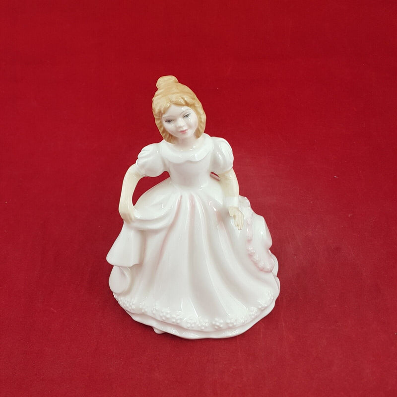 Royal Doulton Figurine HN2996 Amanda - 7384 RD