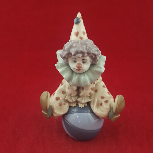 Lladro - Having A Ball Clown 5813 - L/N 1355