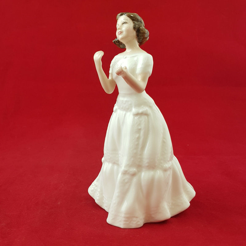 Royal Doulton Figurine - Welcome HN3764 – RD 963