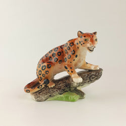 Continental Felis Pardus Leopard Figurine - TF 152