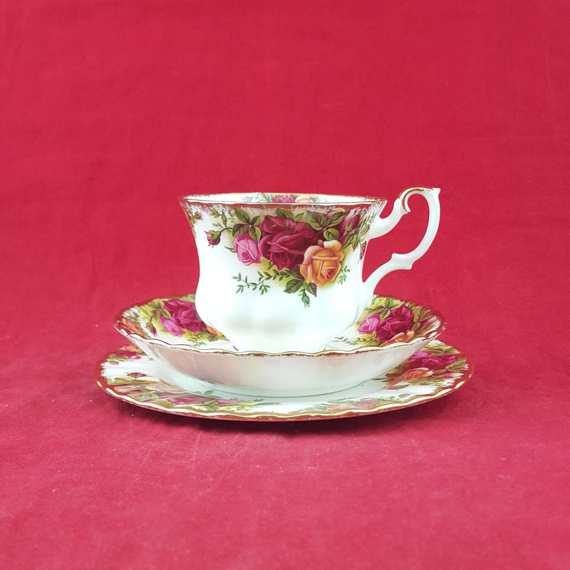 Royal Albert Old Country Roses - Trio Of Cup / Saucer / Plate - OP 2826