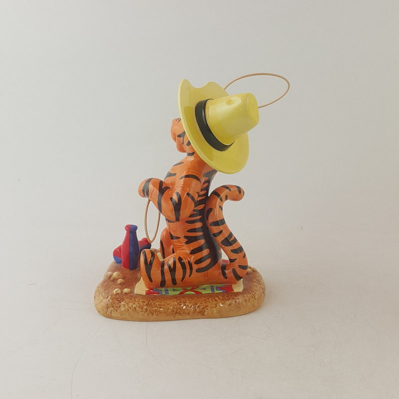 Royal Doulton Winnie The Pooh The Wild West Collection Yee Hah WP90 - 8116 RD