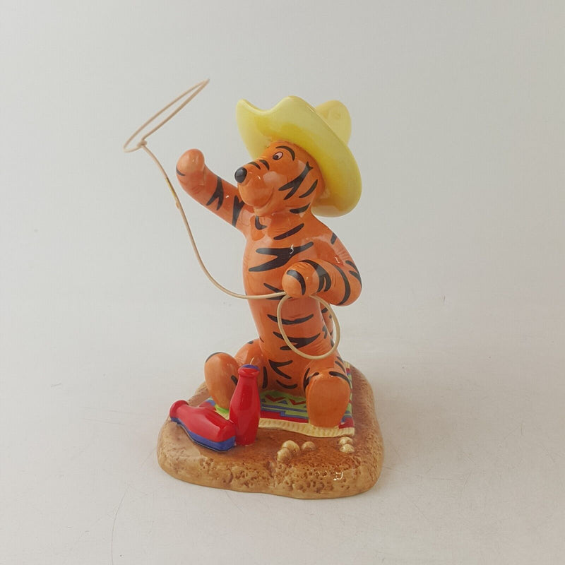 Royal Doulton Winnie The Pooh The Wild West Collection Yee Hah WP90 - 8116 RD