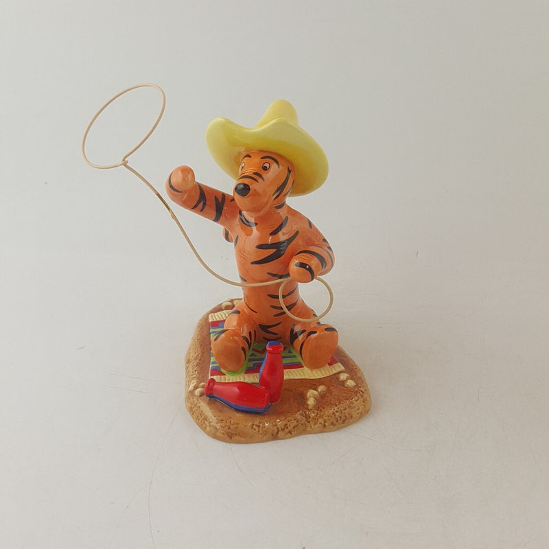 Royal Doulton Winnie The Pooh The Wild West Collection Yee Hah WP90 - 8116 RD