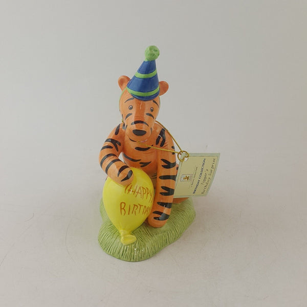 Royal Doulton Winnie The Pooh Tiggers Birthday Surprise WP65 - 8119 RD