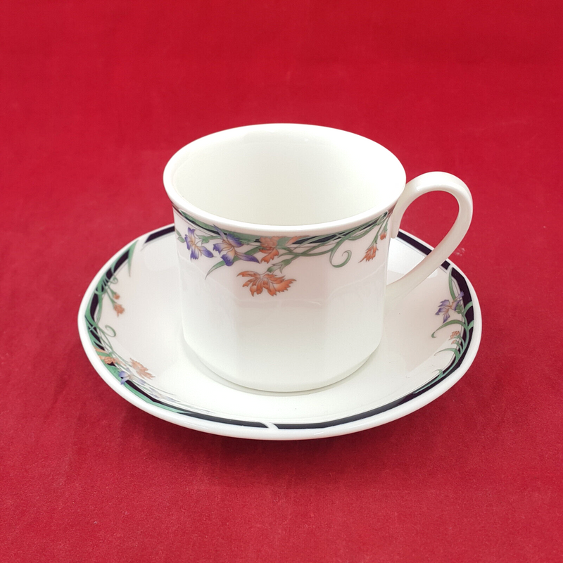 Royal Doulton Juno - Tea Cup & Saucer - RD 2939