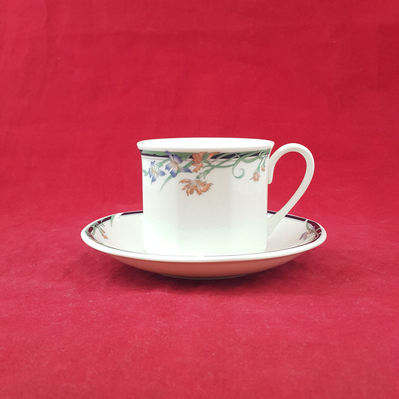 Royal Doulton Juno - Tea Cup & Saucer - RD 2939