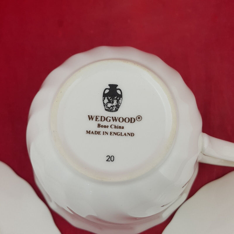 Wedgewood Bone China Candlelight Trio - 8176 WD