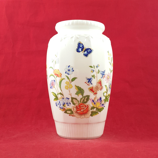 Aynsley Cottage Garden Flowers & Butterflies Georgian Vase 8.5-inch - OP 3023