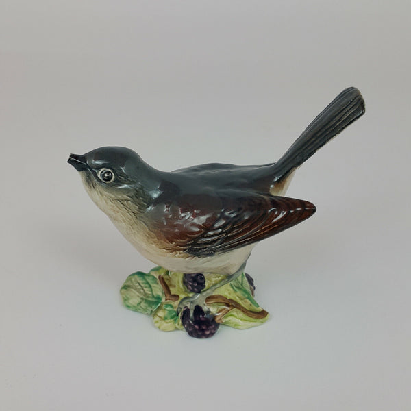 Beswick Bird - Whitethroat Model Number 2106 (chipped beak)