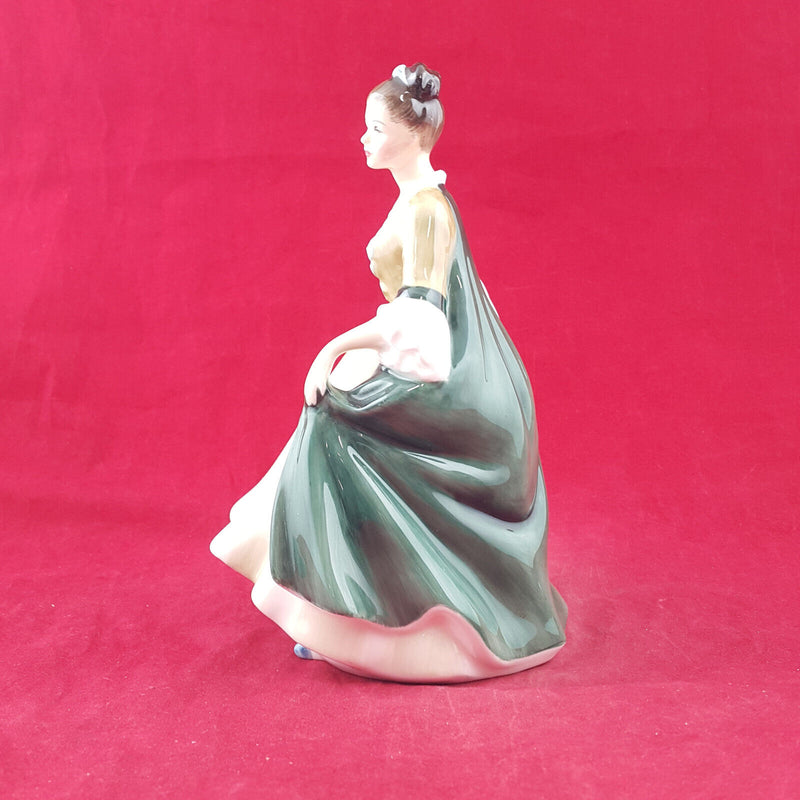 Royal Doulton Figurine - Elegance HN2264 - RD 3145