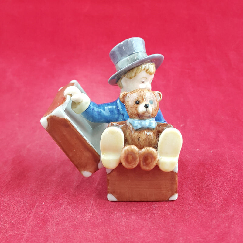 Royal Copenhagen Miniature Child Figure - The Flying Trunk - RCH 2050