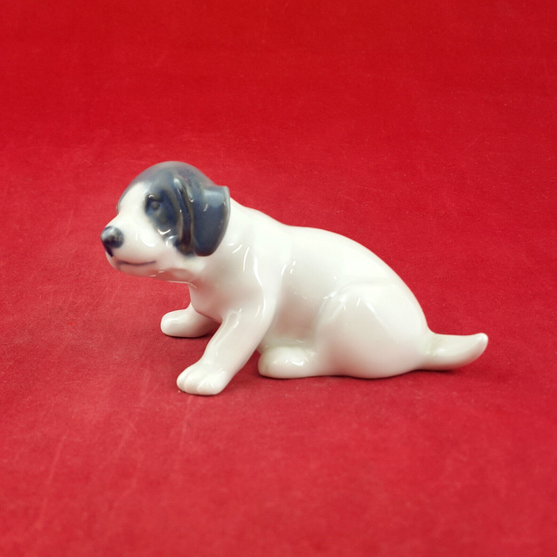 Royal Copenhagen Dogs - Pointer Puppy 1311 - RCH 2292