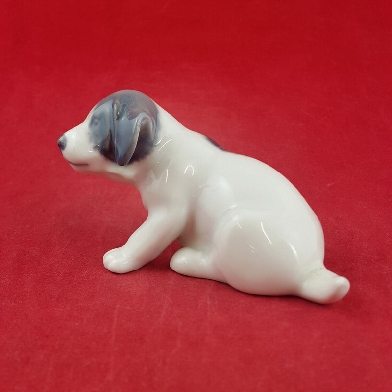 Royal Copenhagen Dogs - Pointer Puppy 1311 - RCH 2292