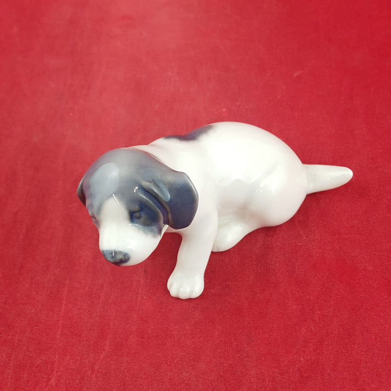 Royal Copenhagen Dogs - Pointer Puppy 1311 - RCH 2292