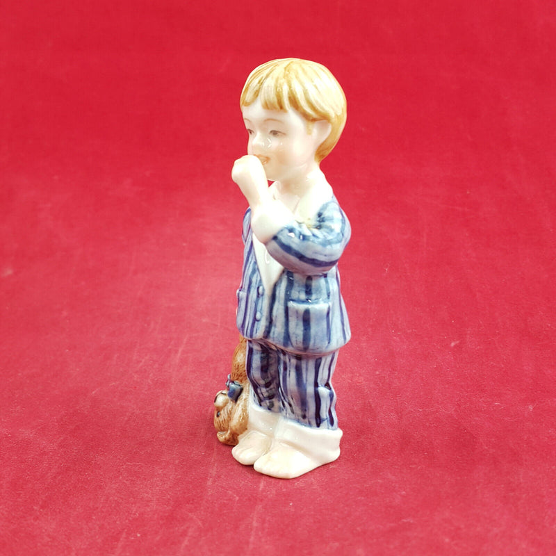 Royal Copenhagen Miniature Child Figure - Oscar-Boy In Pajamas 005 - RCH 2055