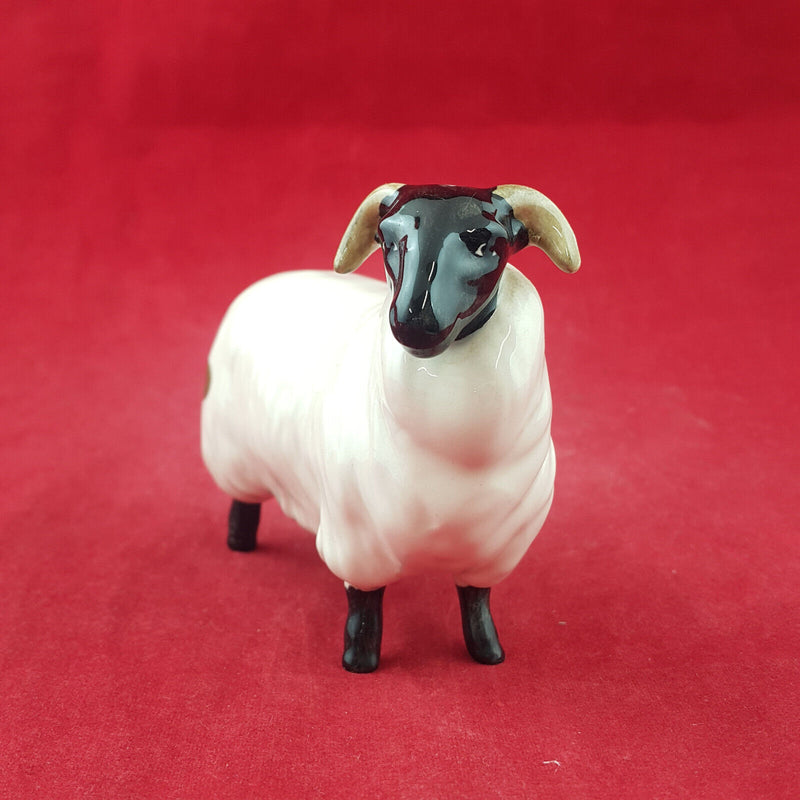 Beswick - Black Face Sheep / Ram 1765 - BSK 3208