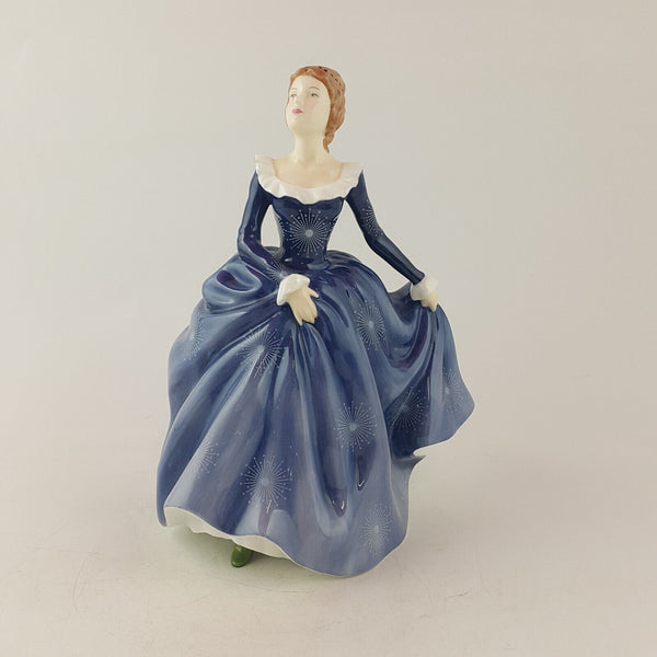 Royal Doulton Figurine HN4931 Pretty Ladies Collection Fragrance - 8623 RD