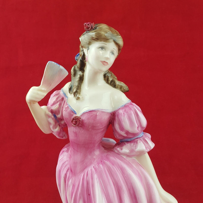 Royal Doulton Figurine HN3975 Lauren - 8622 RD