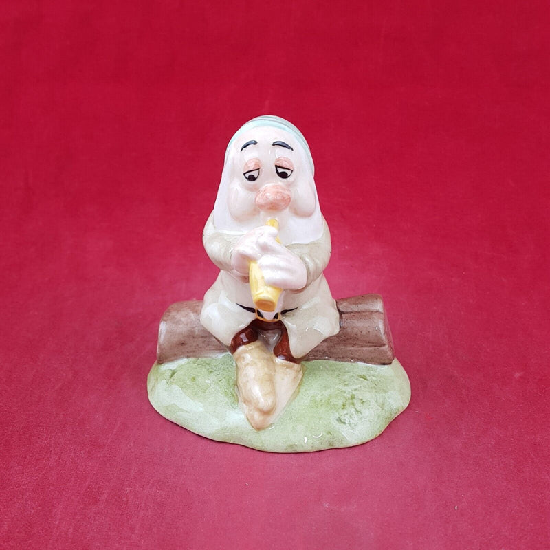 Royal Doulton Snow White & The Seven Dwarfs Sleepy SW15 - 8660 RD