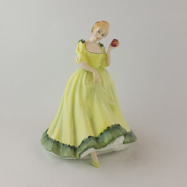 Royal Doulton Figurine HN2906 Paula - 8697 RD