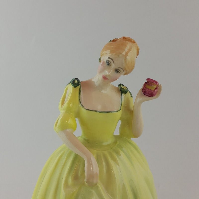 Royal Doulton Figurine HN2906 Paula - 8697 RD