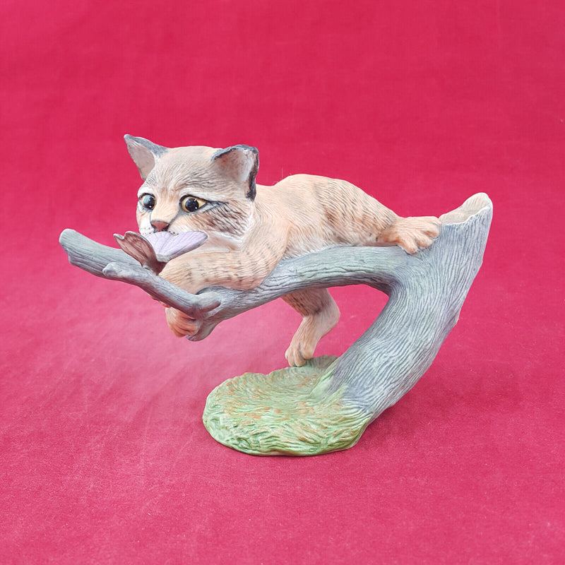 Franklin Mint Bisque Animal Figurine - Captivated! | Cat & Butterfly - OP 3306