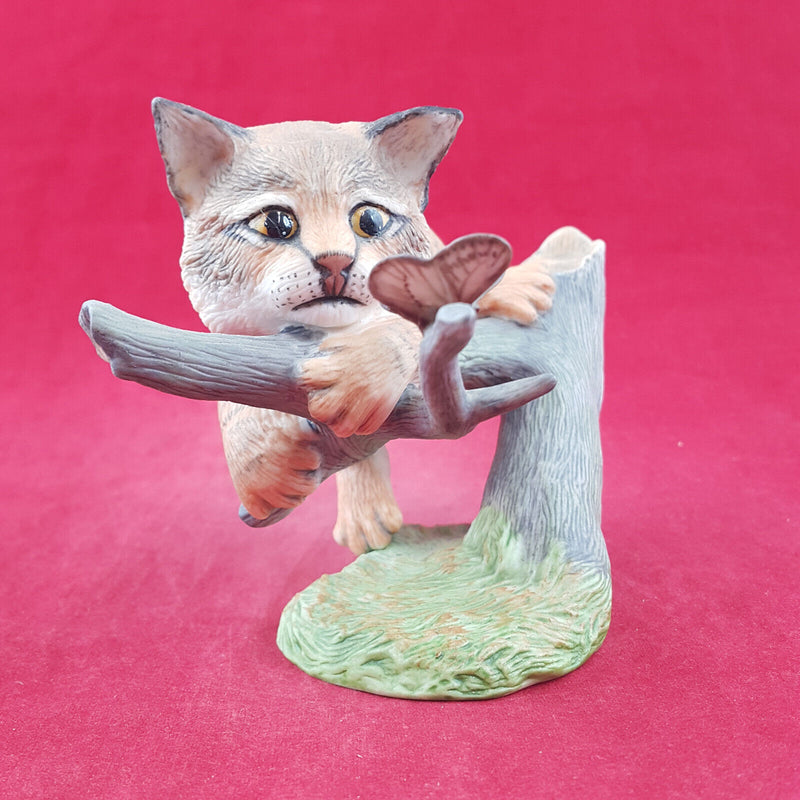 Franklin Mint Bisque Animal Figurine - Captivated! | Cat & Butterfly - OP 3306