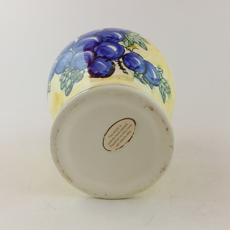 Handpainted Porcelain Decorative Ginger Lidded Jar - OP 3339