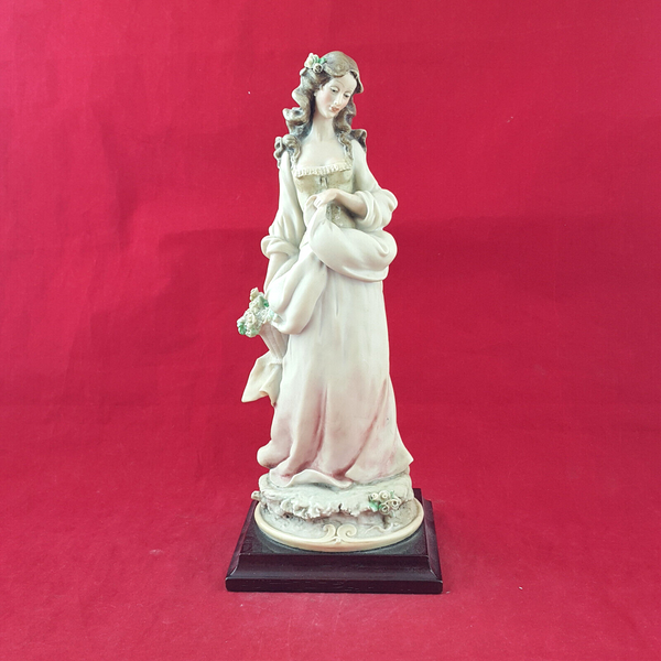 Giuseppe Armani Vintage Figurine - Woman With Flower Basket - OP 2200
