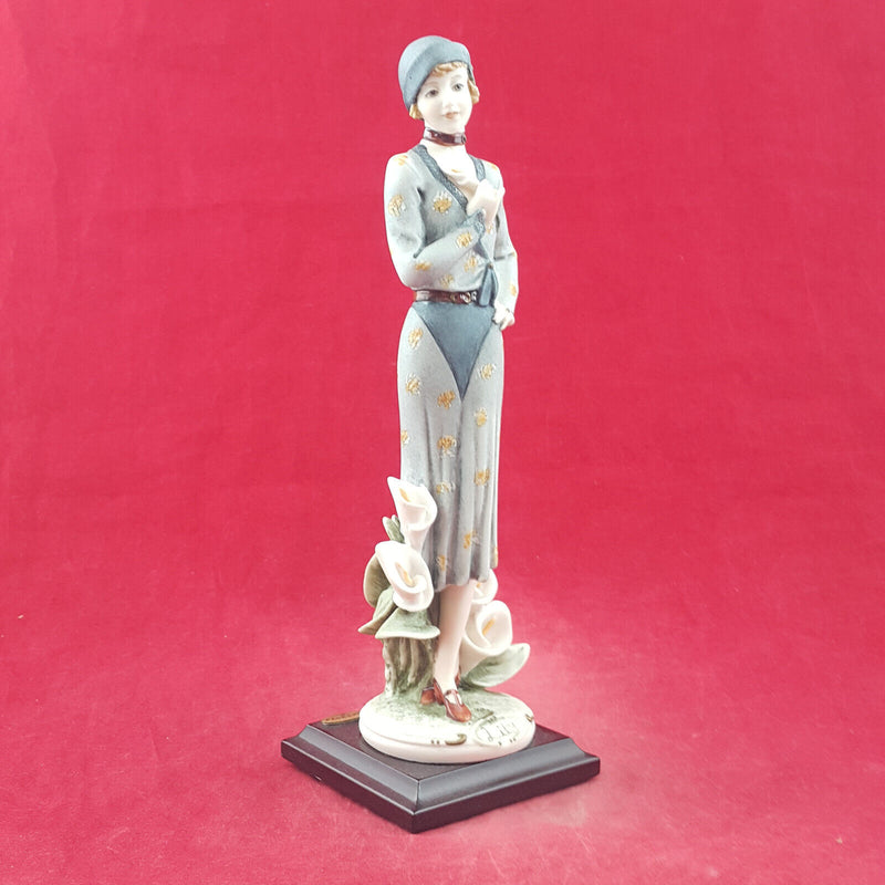 Florence Giuseppe Armani Figurine - Lily 0354C (rare) - OP 3358