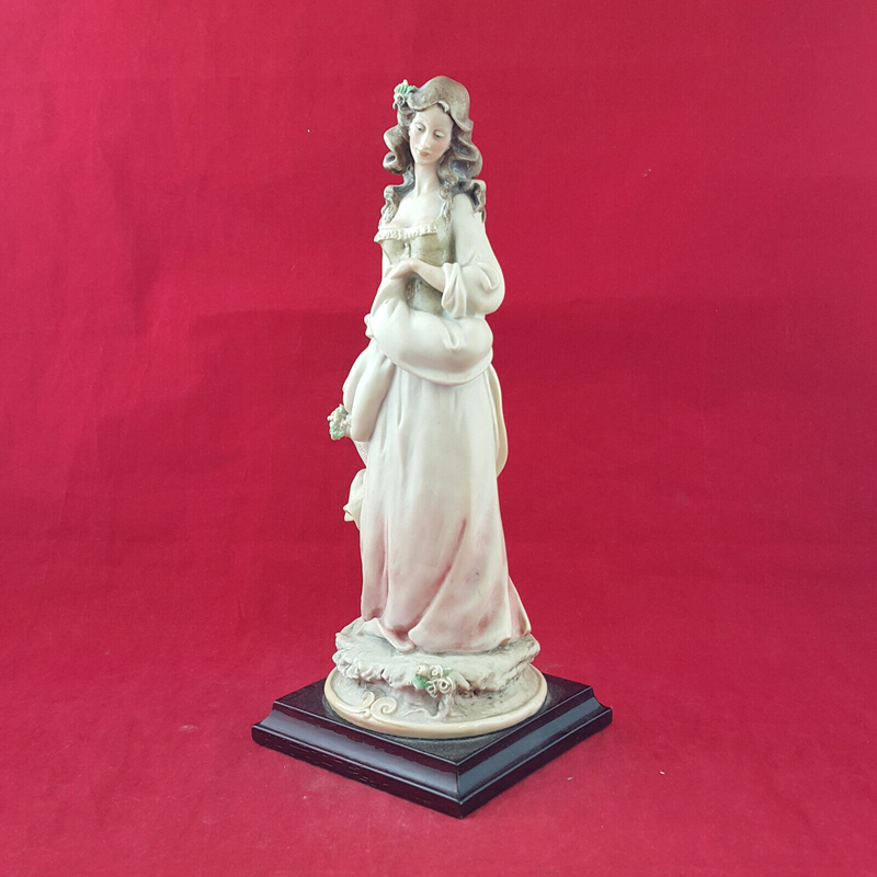 Giuseppe Armani Vintage Figurine - Woman With Flower Basket - OP 2200