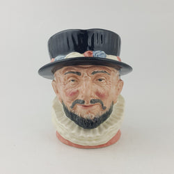 Royal Doulton Character Jug D6206 Beefeater - 8725 RD