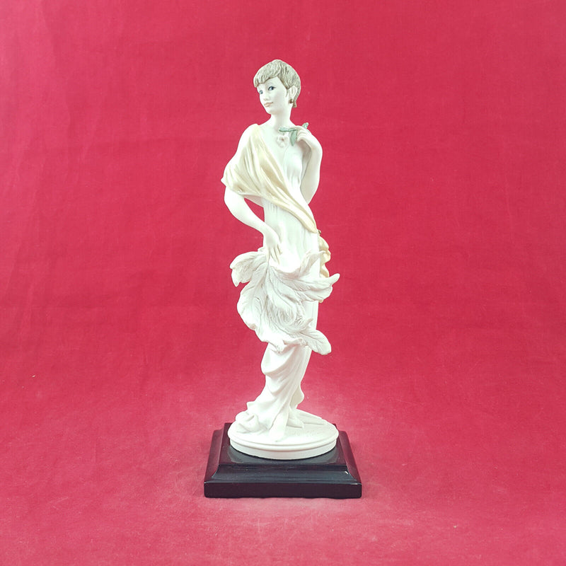 Florence Giuseppe Armani Figurine - Romantic Evening 0630F (rare) - OP 3361