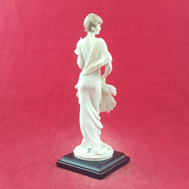 Florence Giuseppe Armani Figurine - Romantic Evening 0630F (rare) - OP 3361