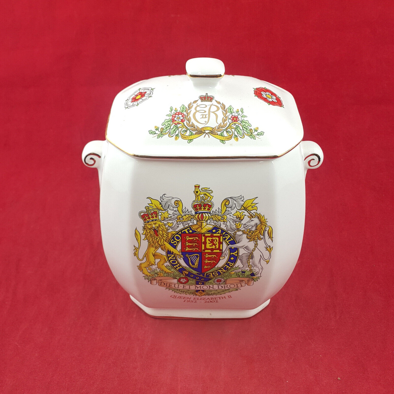 Ringtons - HM Queen Elizabeth II Tea Caddy Golden Jubilee 1952-2002 - OP 3350