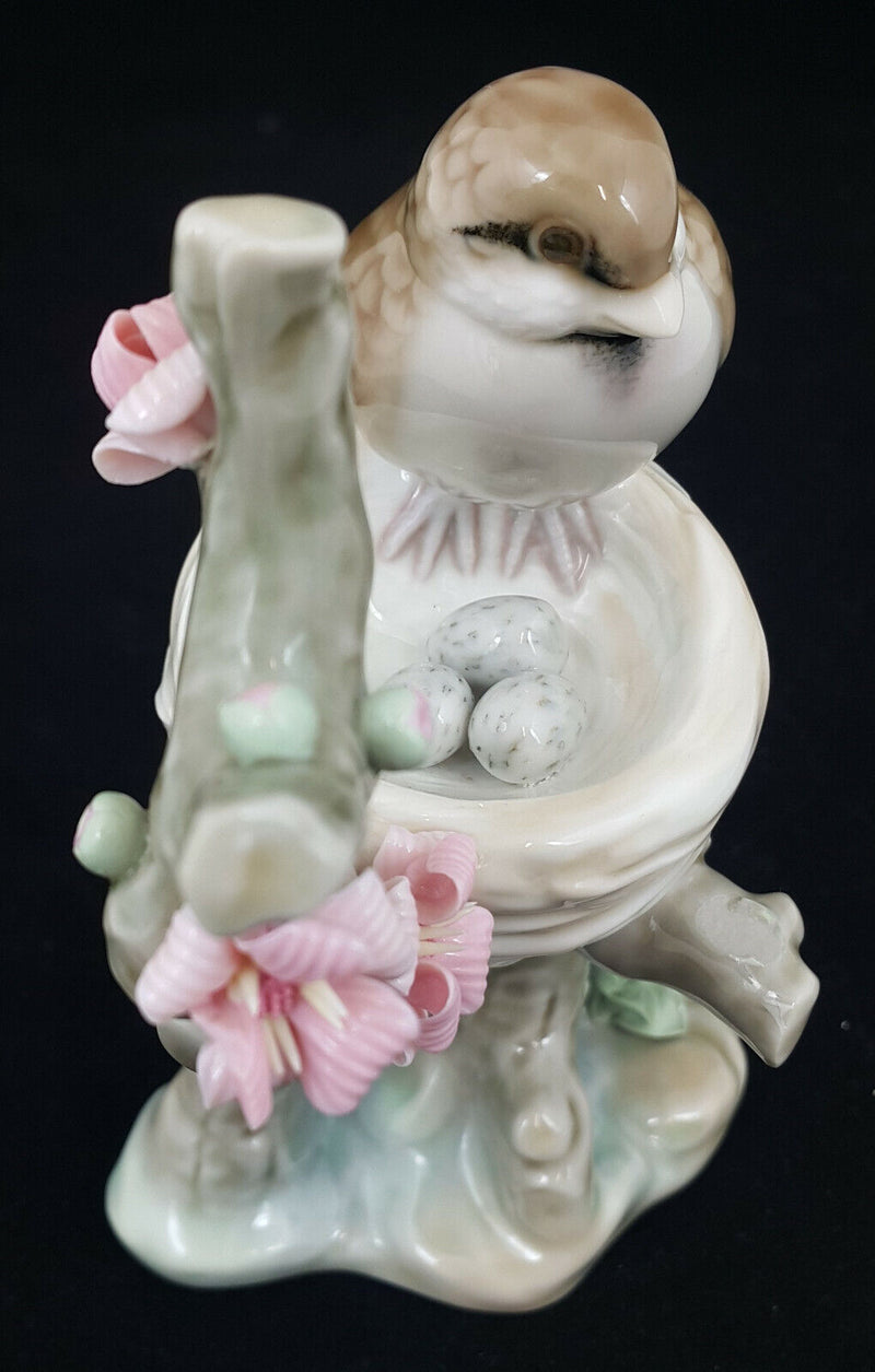 Lladro Figurine Bird In A Nest Model 1299 - Damaged