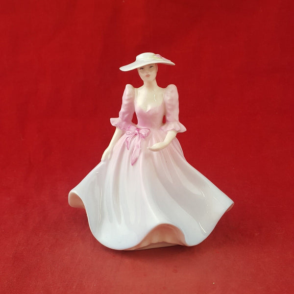 Coalport Figurine The Garden Party -  8794 O/A