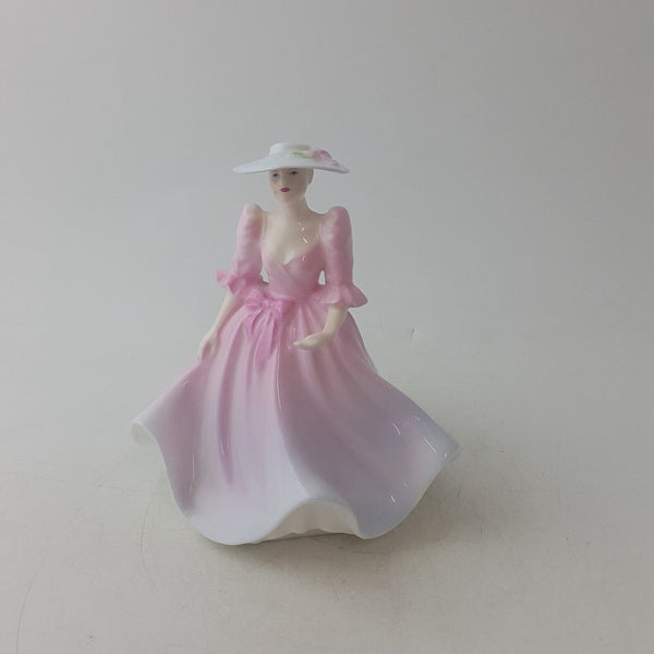 Coalport Figurine The Garden Party - 8806 CP