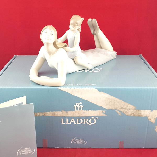 Lladro - You’re So Pretty 8291 (Boxed) - L/N 2097