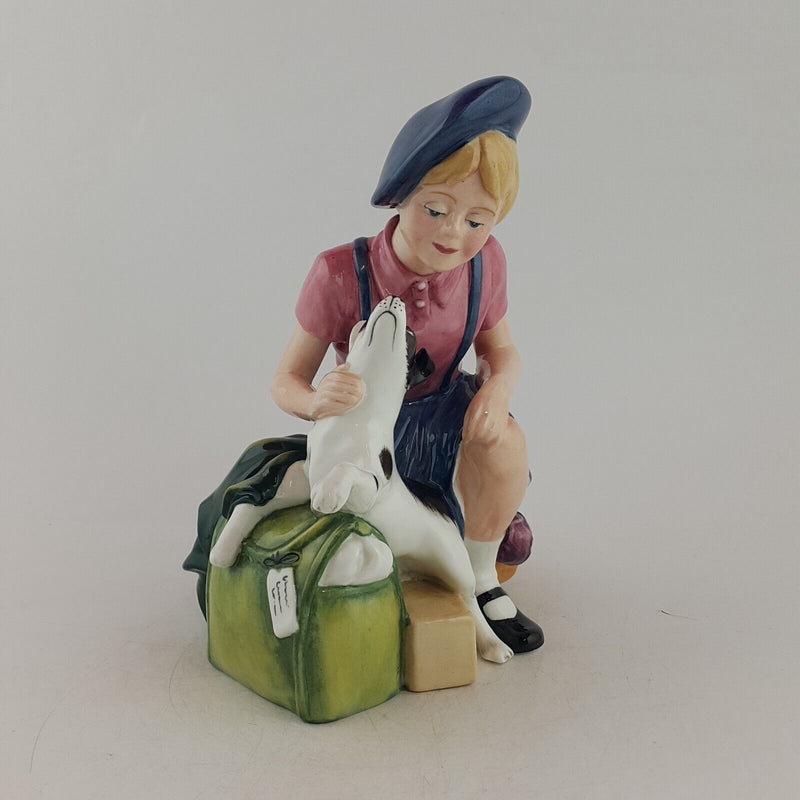 Royal Doulton Figurine HN3295 The Homecoming - 8842 RD