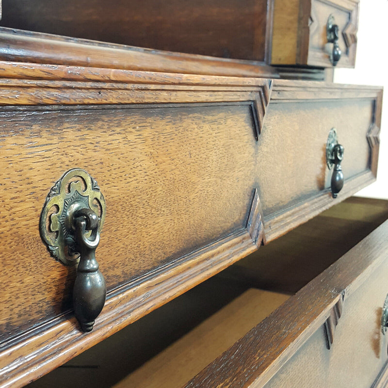 1940s Oak Dressing Table With Bobbin Turned & Key Pattern Decoration - F159